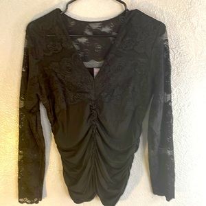 Hanky Panky Long Sleeve Lace Top M